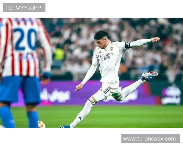 全勤兵士也顶不住了！皇马队长因肌肉伤情倒下，好在国际比赛日窗口来了